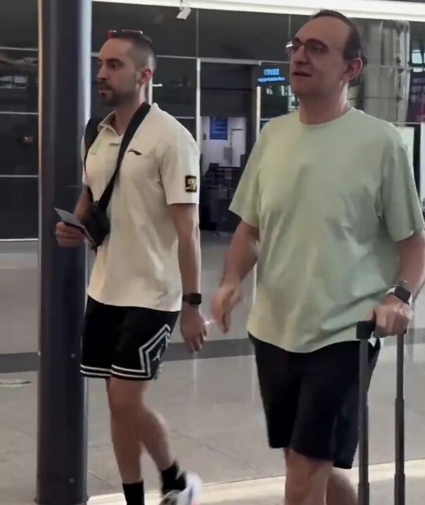 韩德君休赛, com, 老将也去了