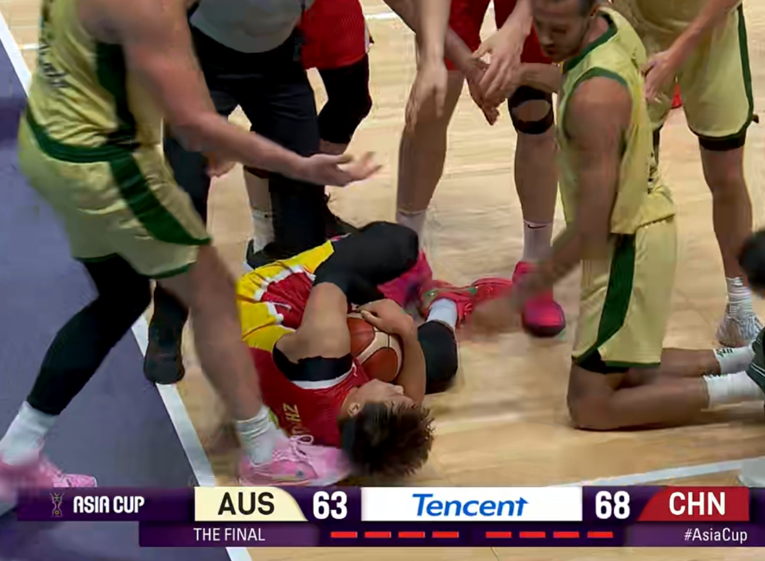 ibk, 决赛澳大利, 次犯规