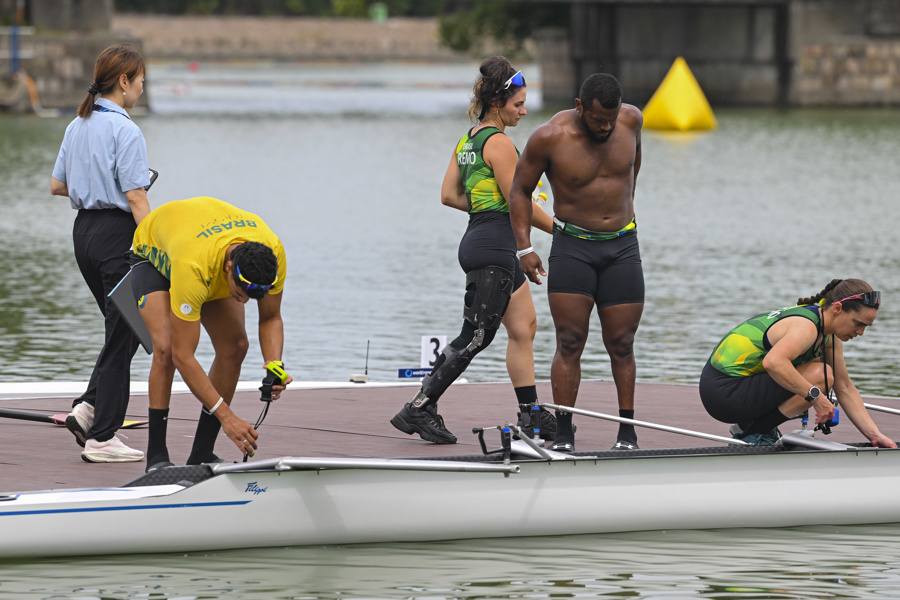 OzmQJ, om, aUEhF OzmQJ, om, aUEhF