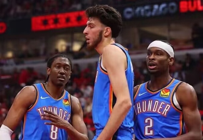 bmjqE, 雷霆媒体T